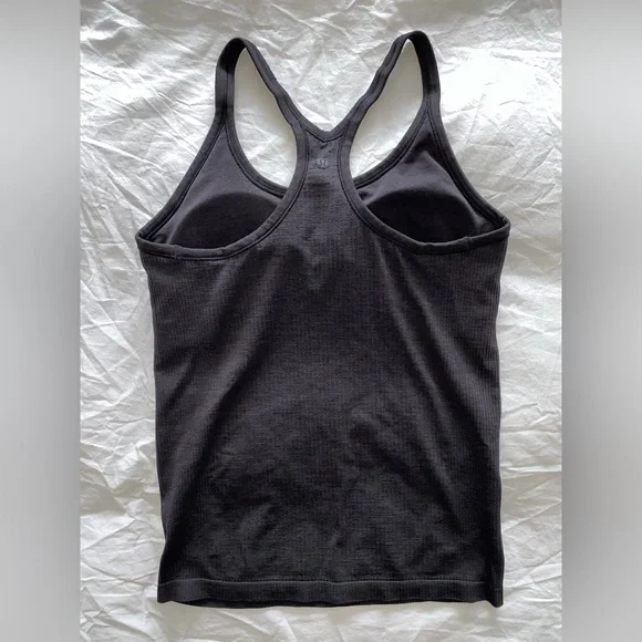 Lululemon Ebb to Street Tank Top B/C Cup Size 10 Black - Picture 3 of 6